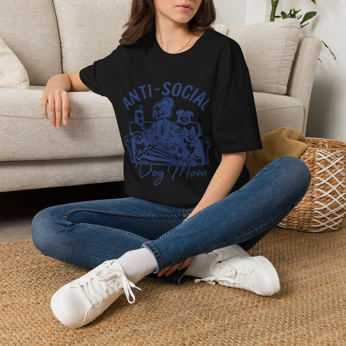 Anti Socail Dog Mom blu t-shirt