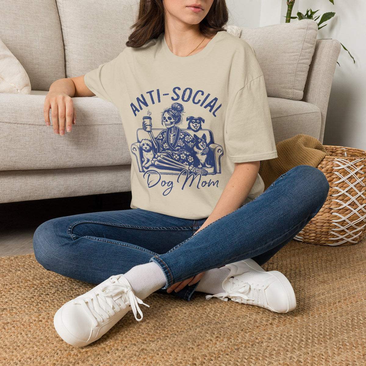 Anti Socail Dog Mom blu t-shirt
