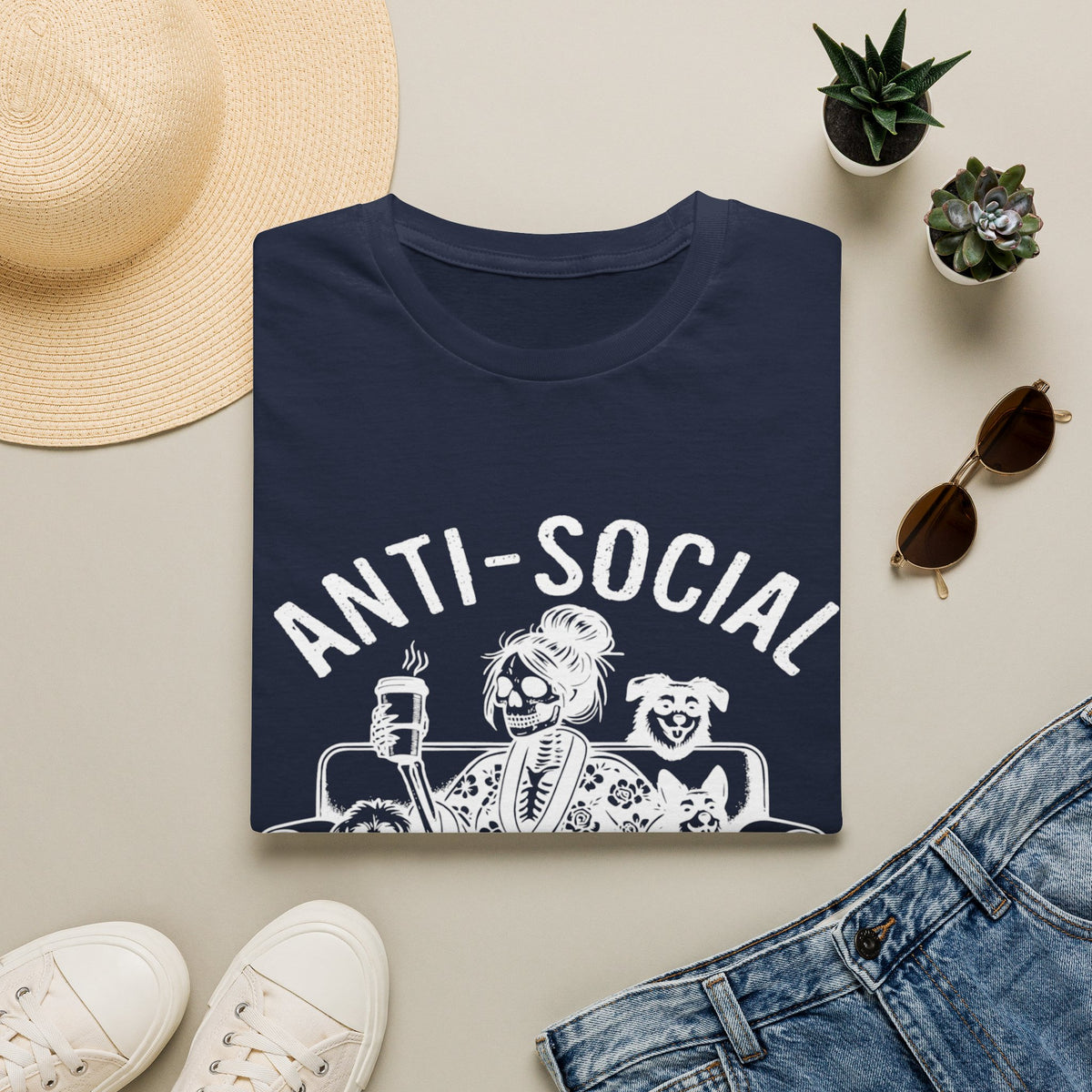 Anti Socail Dog Mom wht t-shirt