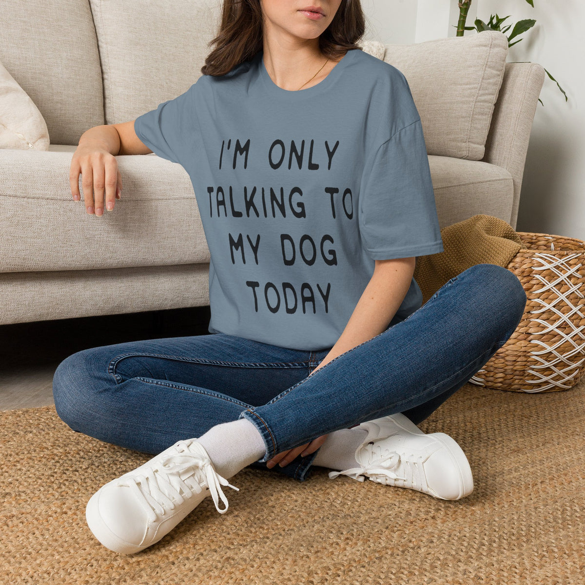 Talking to Dog Today blk t-shirt