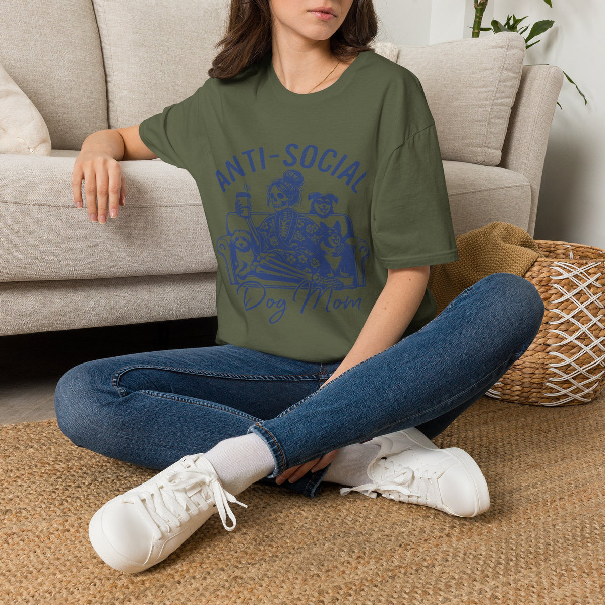 Anti Socail Dog Mom blu t-shirt