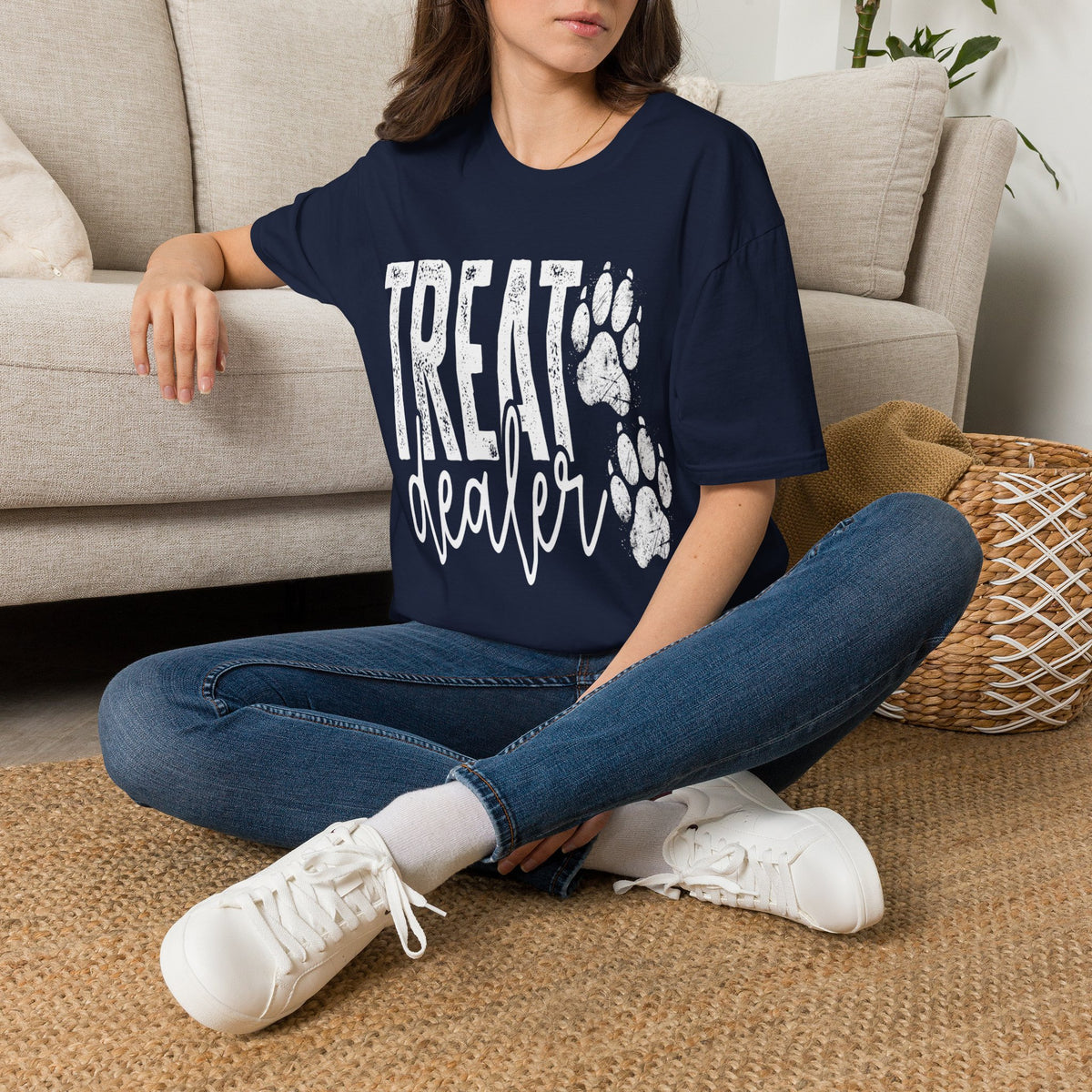 Treat Dealer wht t-shirt