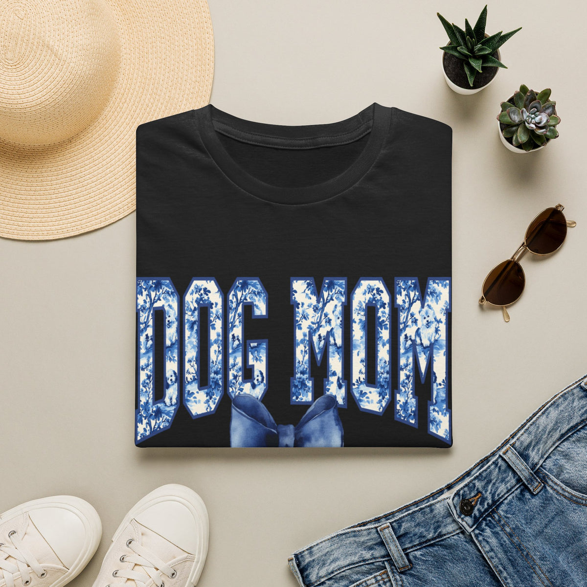 Dog Mom Chinoiserie t-shirt