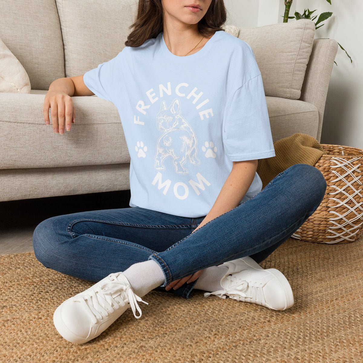 FRENCHIE MOM wht T SHIRT